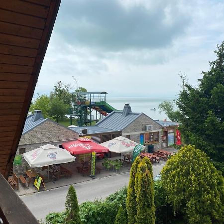 Sunset Beach Apartman Balatonfůzfő 外观 照片