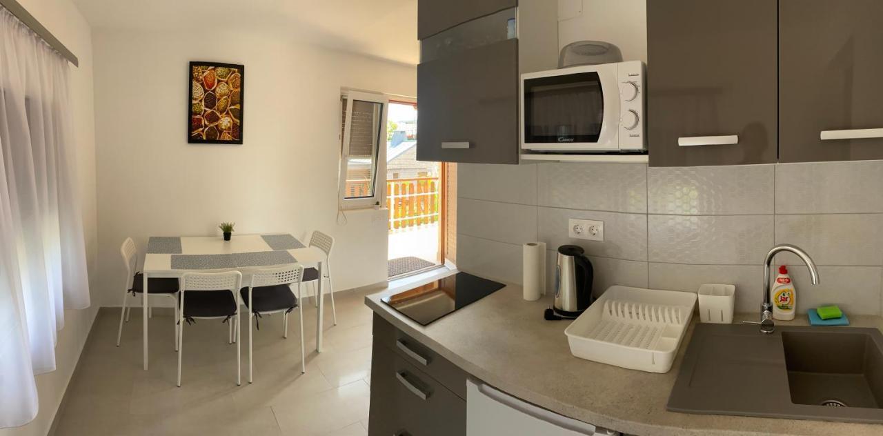 Sunset Beach Apartman Balatonfůzfő 外观 照片